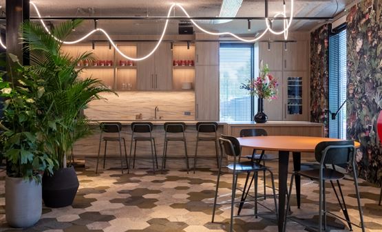 DecoLegno offices and showroom
