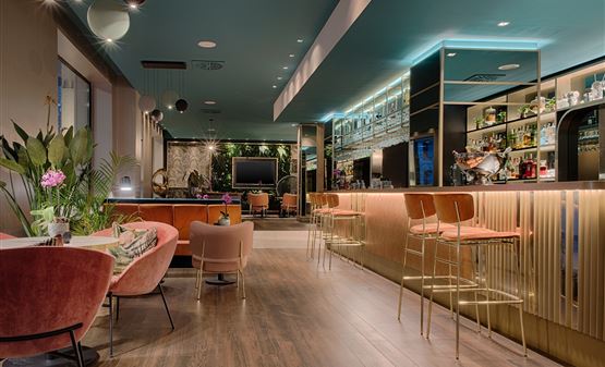 Lobby Alive by NH Group
