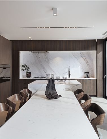 XV House