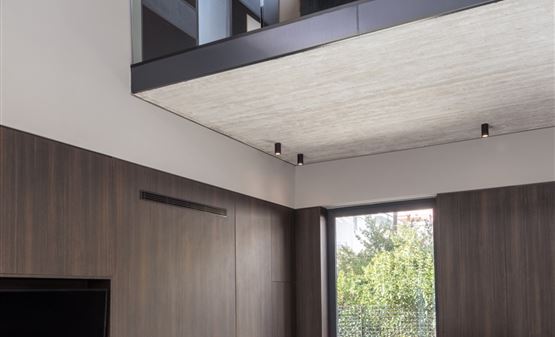XV House