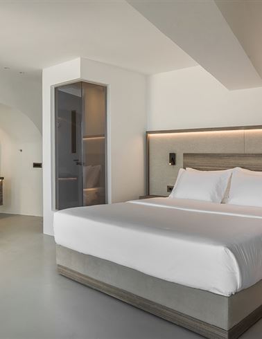 Sun Rocks Luxury Suites