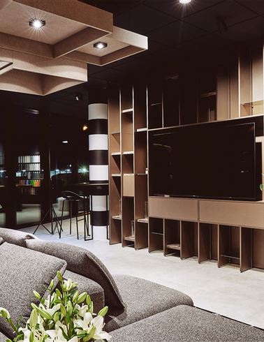 Center Mebel Showroom