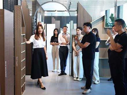 Calling the Future - Shanghai Showroom